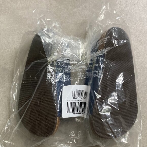 NWT Old Navy Unisex Faux-Leather Double-Buckle Sandals for Toddler - Picture 3 of 3